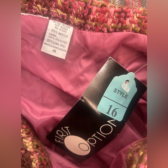 Pink Wool Looking Mini Size 16 - Picture 2 of 2